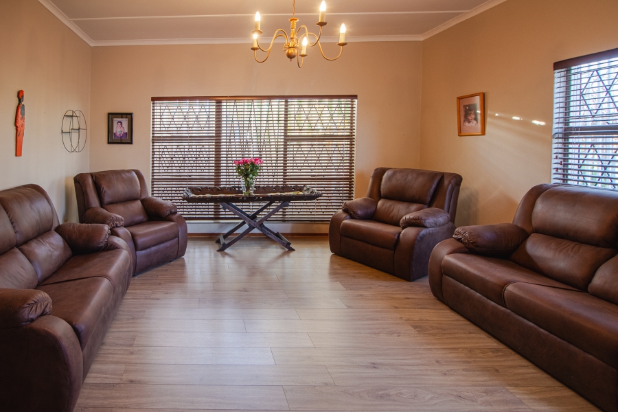 3 Bedroom Property for Sale in Flora Park Northern Cape